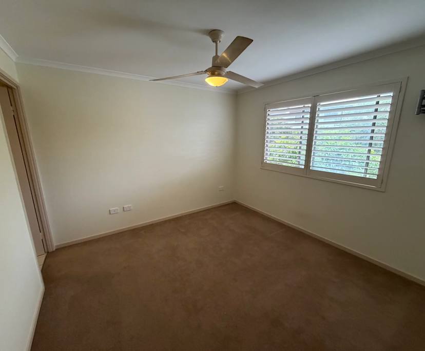 Room with ensuite in a flatshare