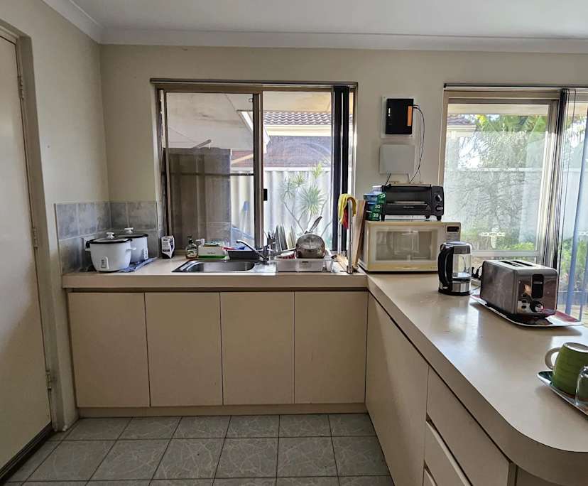 $220, Share-house, 4 bathrooms, Wilson WA 6107