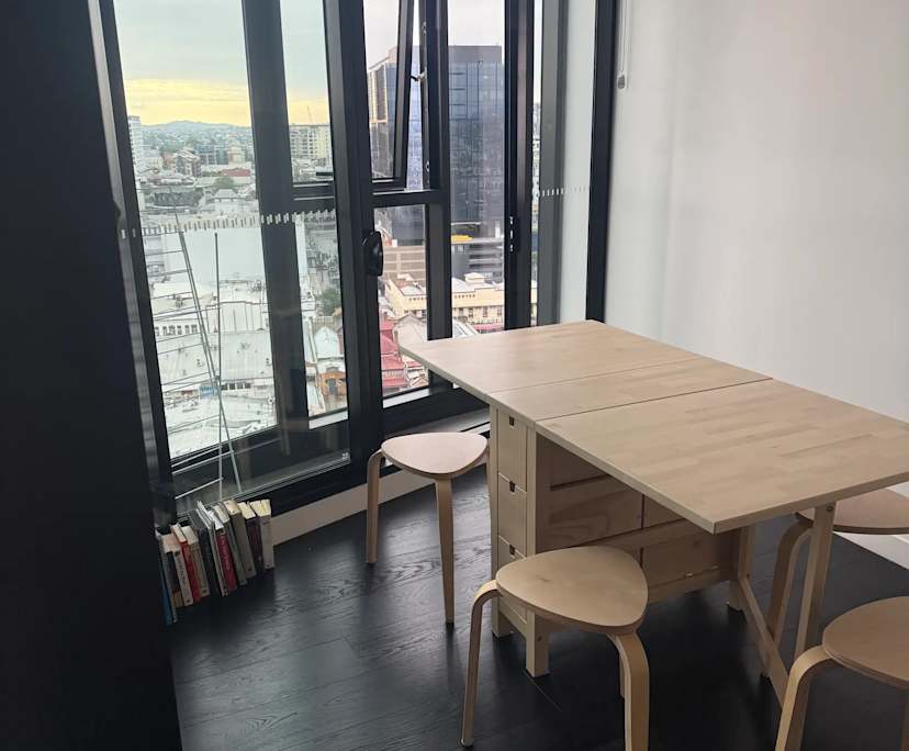 Whole property with 2 rooms for rent