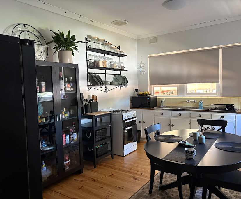 Unfurnished room in a share house