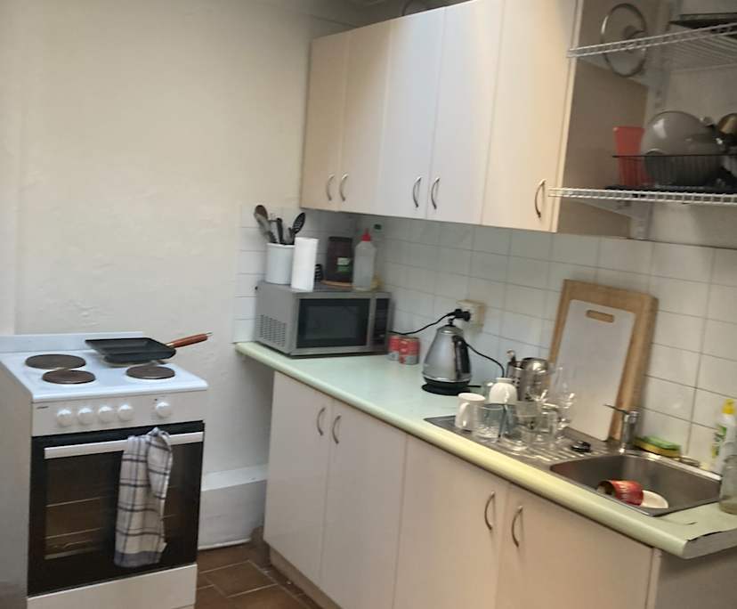 Unfurnished room in a flatshare