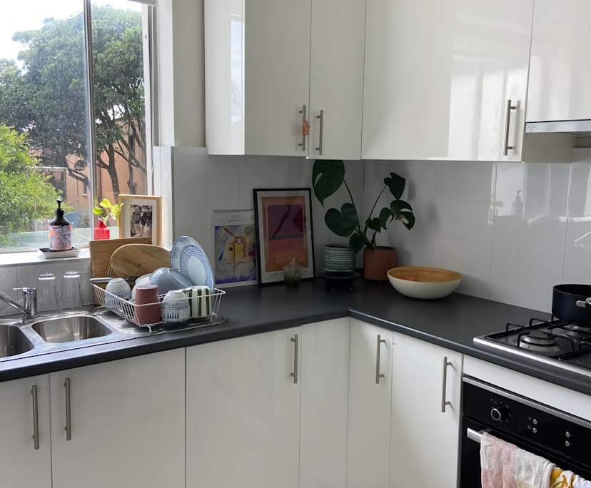 $770, 1-bed, 1 bathroom, Bondi Beach NSW 2026