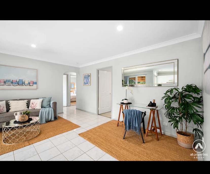 $240, Share-house, 3 bathrooms, Regents Park QLD 4118