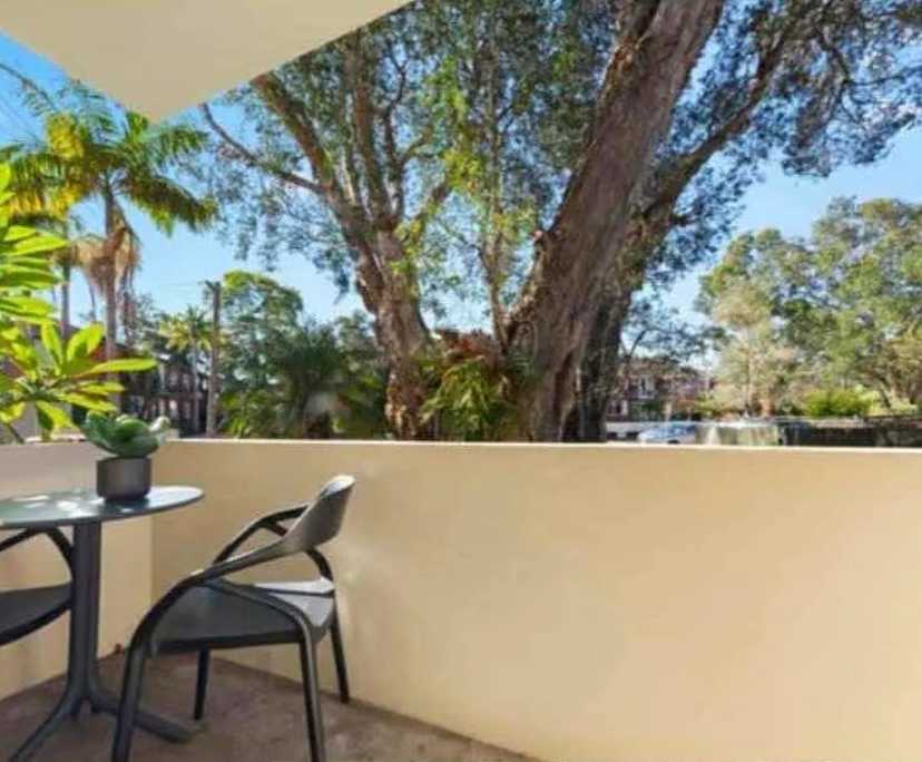 Whole property with 2 rooms for rent