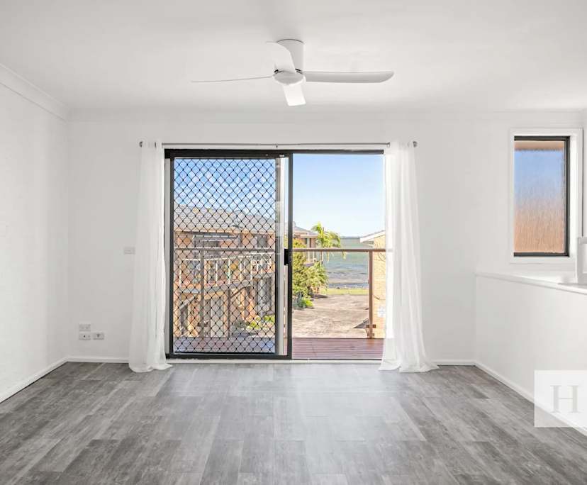 Whole property with 4 rooms for rent