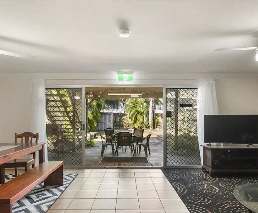 $250, Student-accommodation, 3 rooms, Hamilton QLD 4007, Hamilton QLD 4007