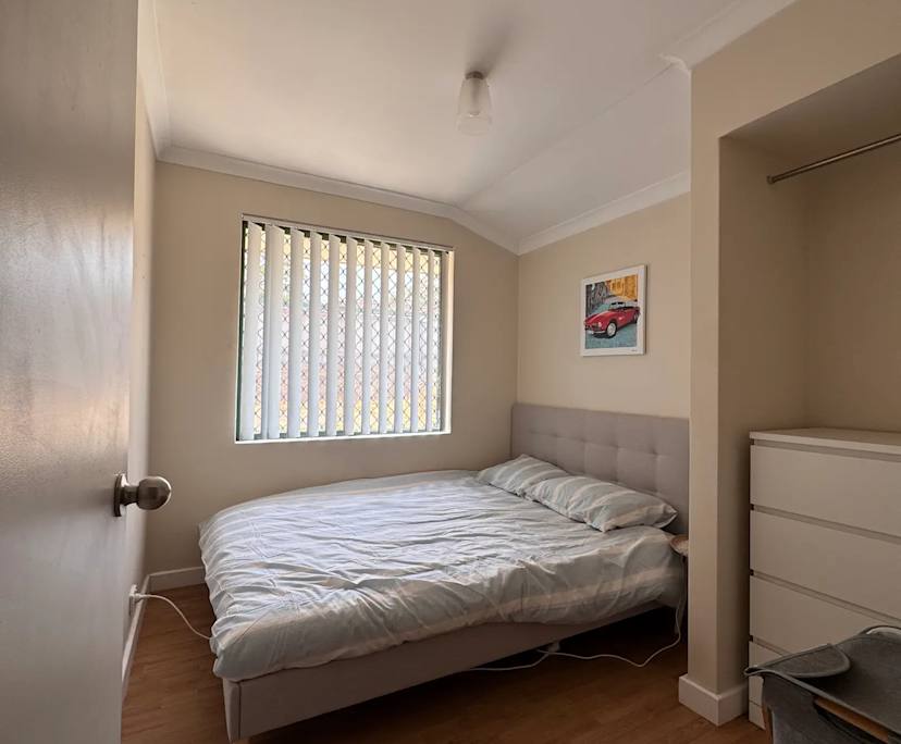 Room for Rent in Stratton, Perth | $250, Flexible wi... | Flatmates.com.au