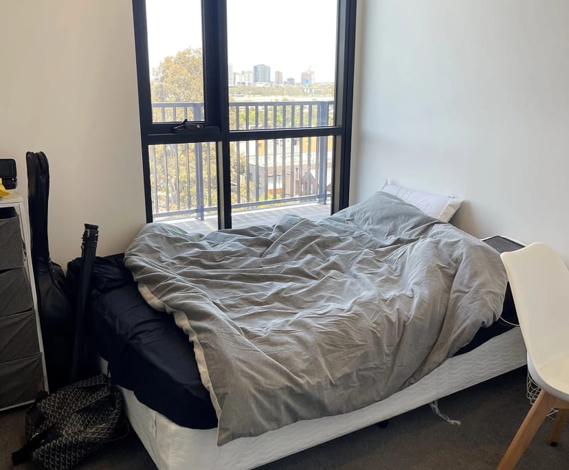 Furnished room in a share house