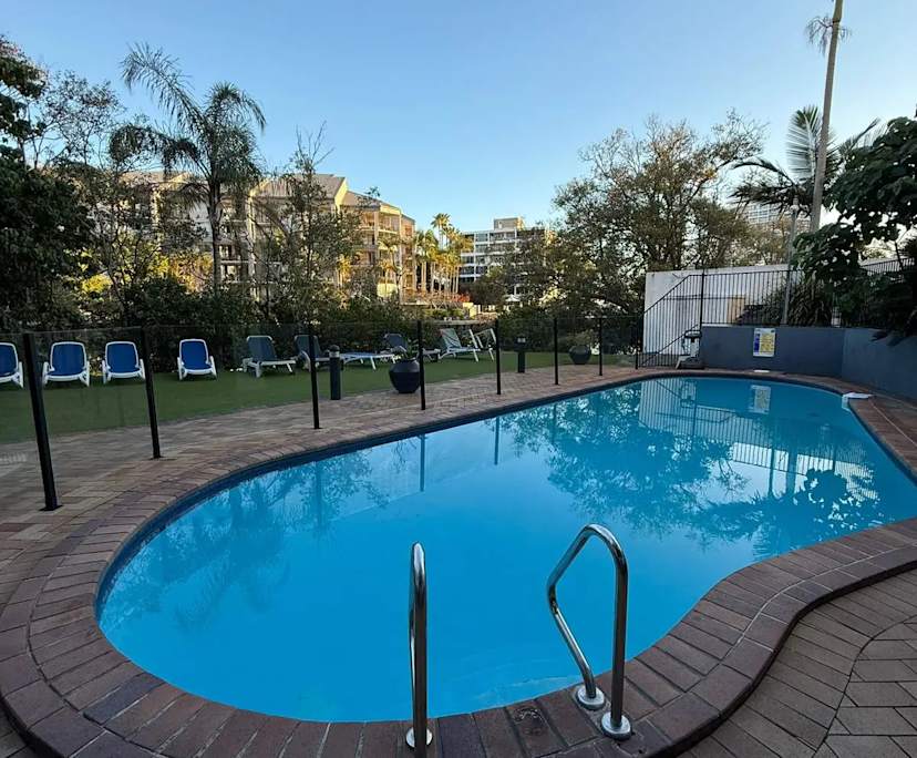 $290-350, Flatshare, 2 rooms, Surfers Paradise QLD 4217, Surfers Paradise QLD 4217
