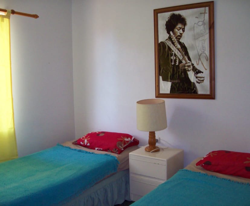 $700, 1-bed, 1 bathroom, Surfers Paradise QLD 4217