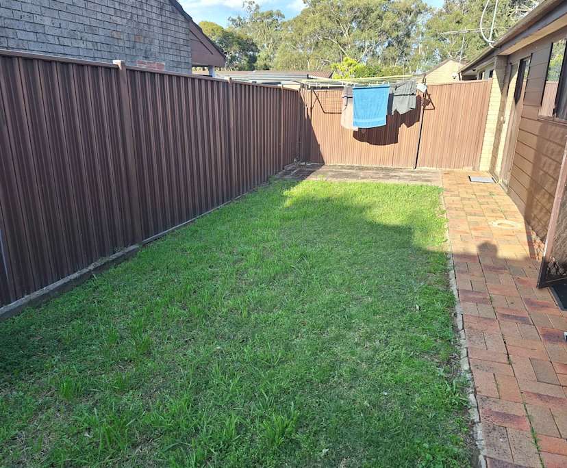 $250, Share-house, 3 bathrooms, Macquarie Fields NSW 2564