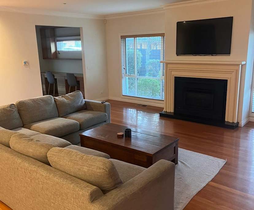 Room in a share house