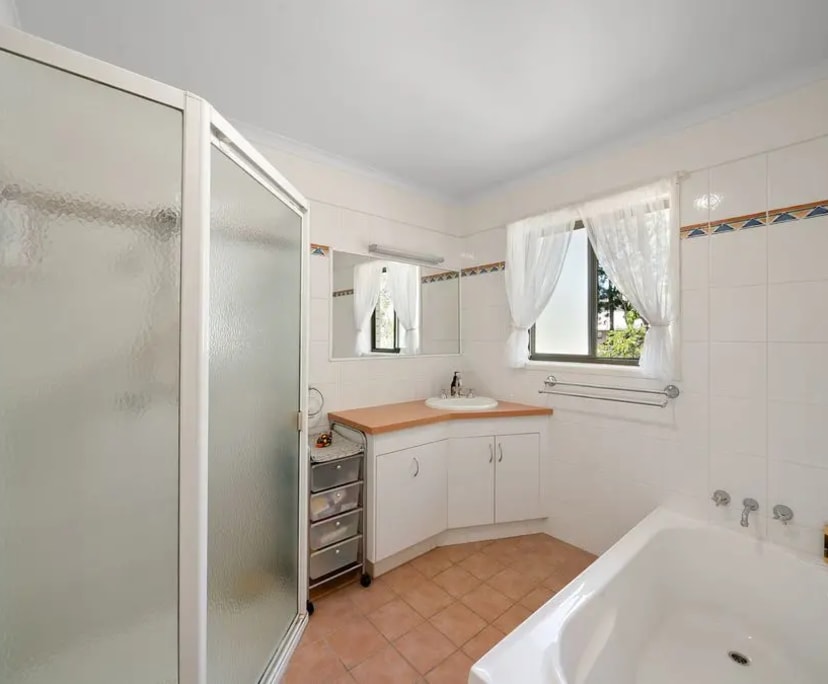 $250, Share-house, 3 bathrooms, Alexandra Hills QLD 4161
