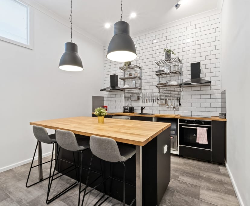 $380, Share-house, 6 bathrooms, Surry Hills NSW 2010