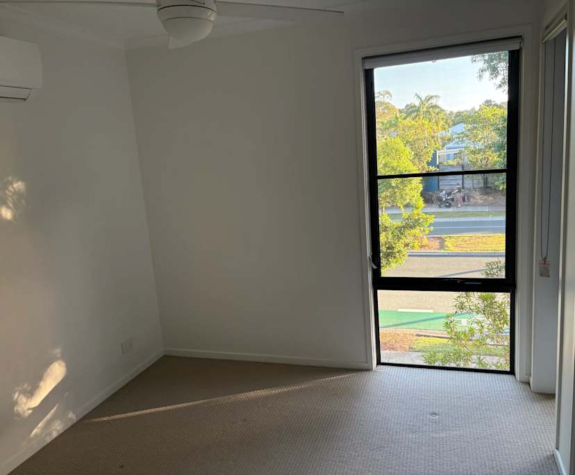 $400, Share-house, 2 bathrooms, Meridan Plains QLD 4551