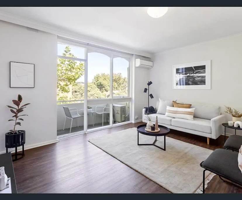 $315, Flatshare, 2 bathrooms, Elwood VIC 3184