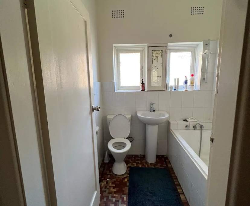 $350-390, Flatshare, 2 rooms, Ashfield NSW 2131, Ashfield NSW 2131
