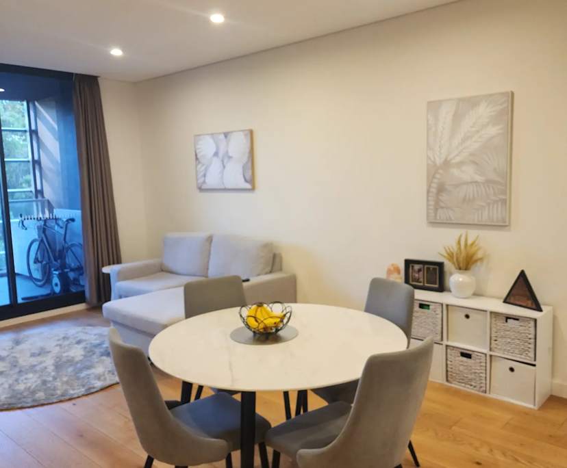 Furnished room with own bathroom