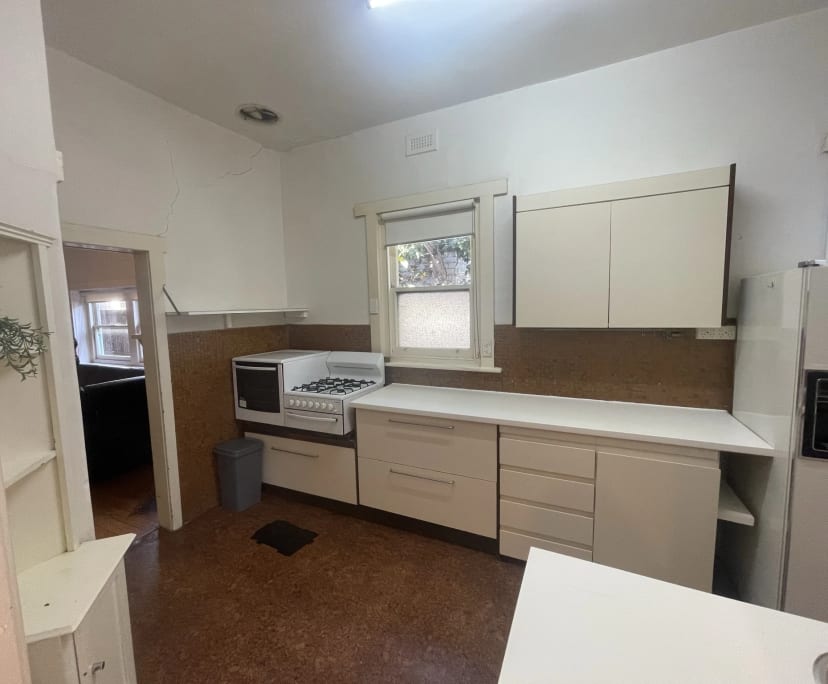 $230-295, Flatshare, 4 rooms, Elwood VIC 3184, Elwood VIC 3184
