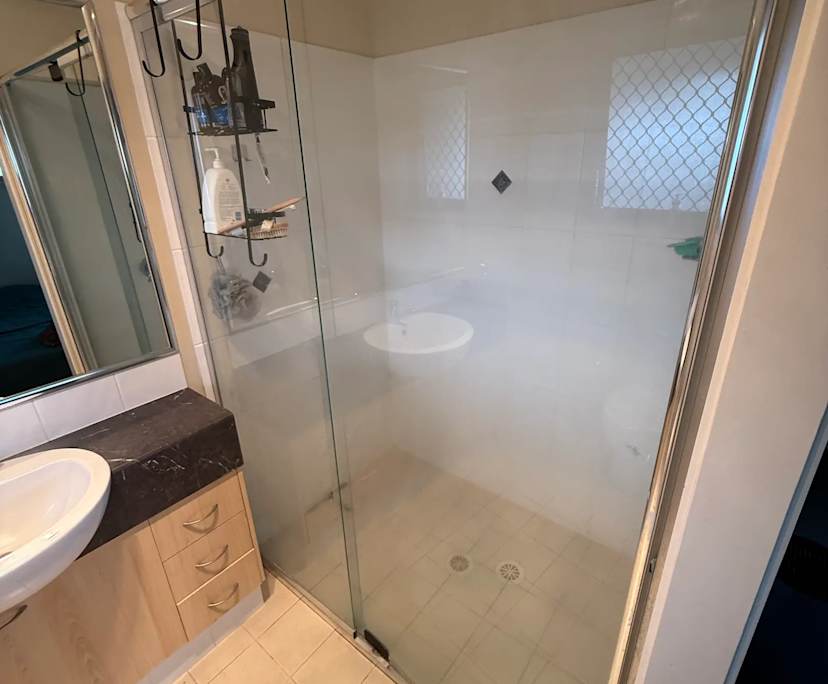 $400, Share-house, 4 bathrooms, Tweed Heads South NSW 2486