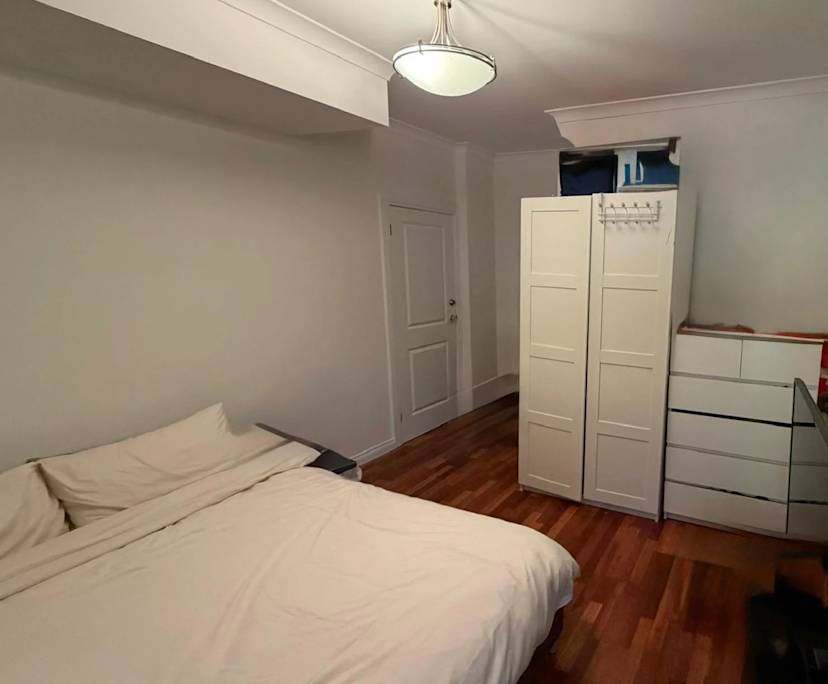 Furnished room with own bathroom