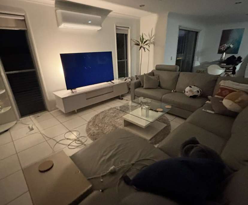 $350, Share-house, 3 bathrooms, Burleigh Waters QLD 4220