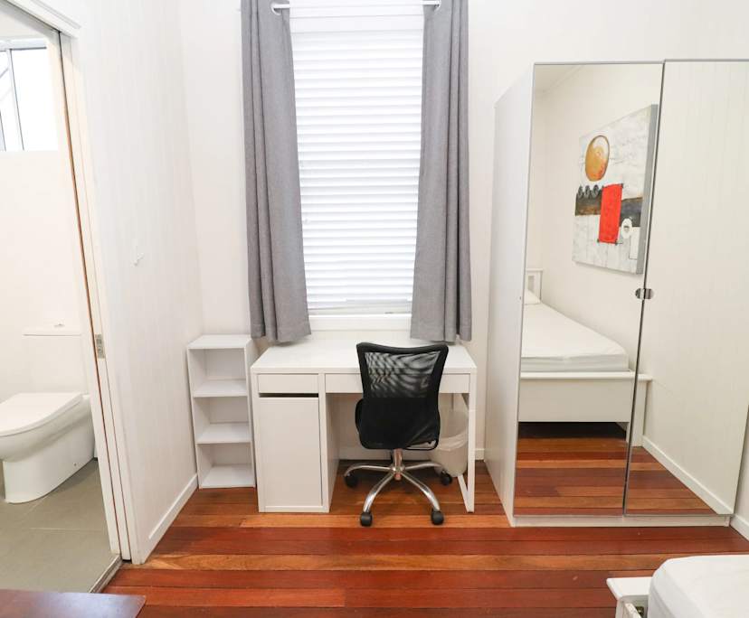 $285-330, Student-accommodation, 2 rooms, Spring Hill QLD 4000, Spring Hill QLD 4000
