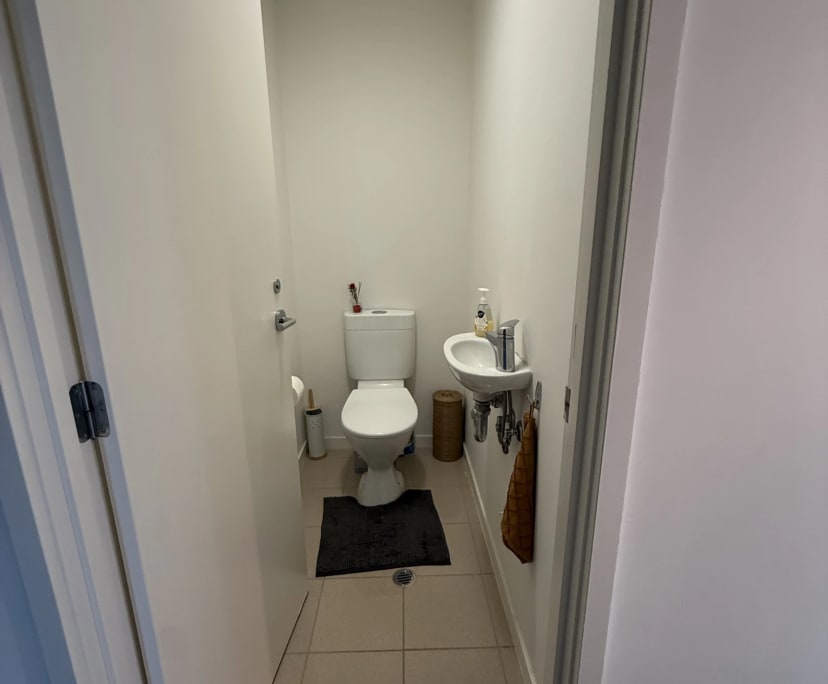 $400, Flatshare, 2 bathrooms, Docklands VIC 3008