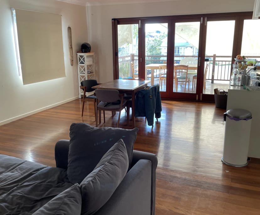 Room for Rent in Camp Hill, Brisbane 200, Unfurni...