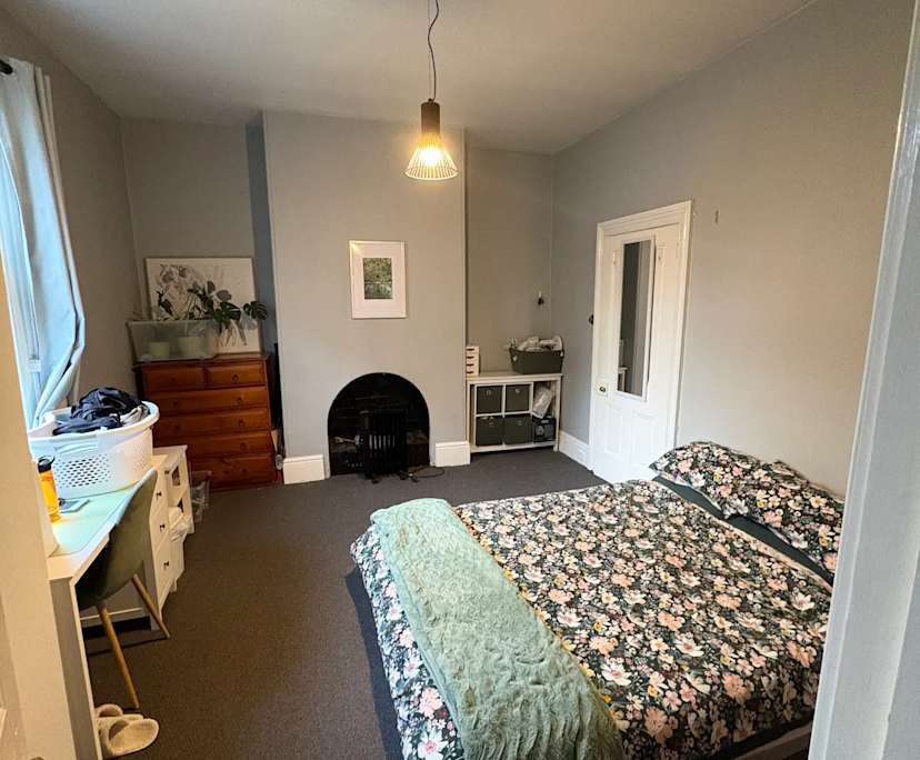 Unfurnished room with ensuite in a share house