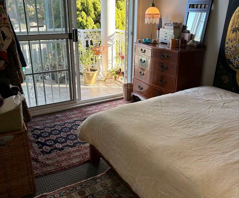 Room in a share house