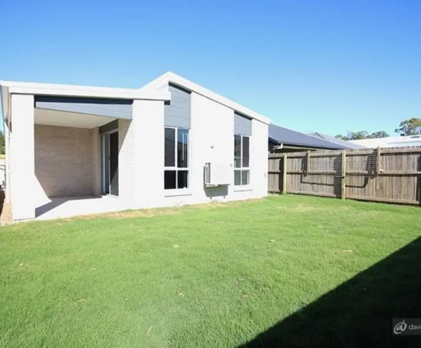 Room for Rent in Rothwell, Brisbane 270, Unfurnis...