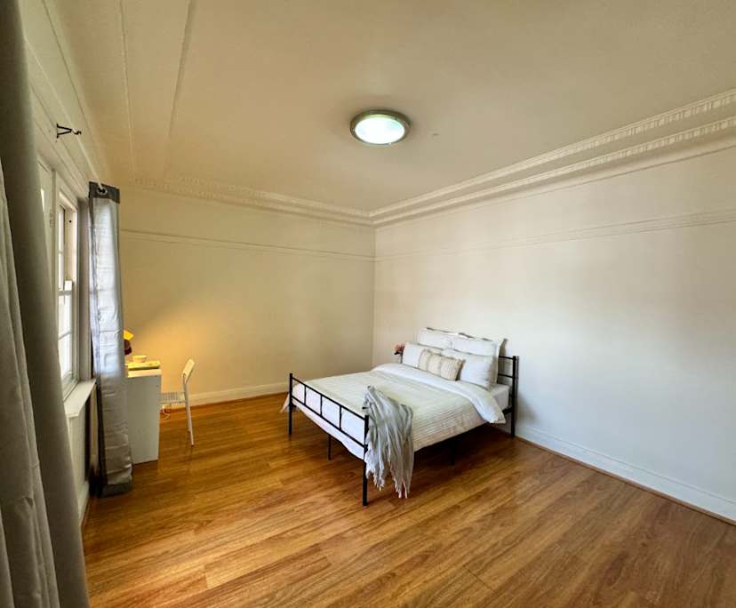 propertyImage