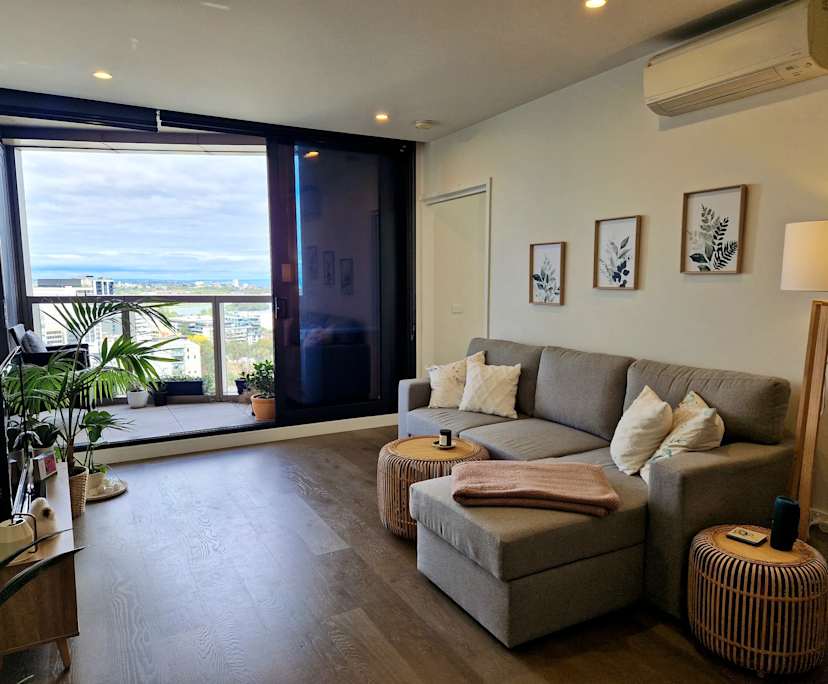 Whole property with 2 rooms for rent