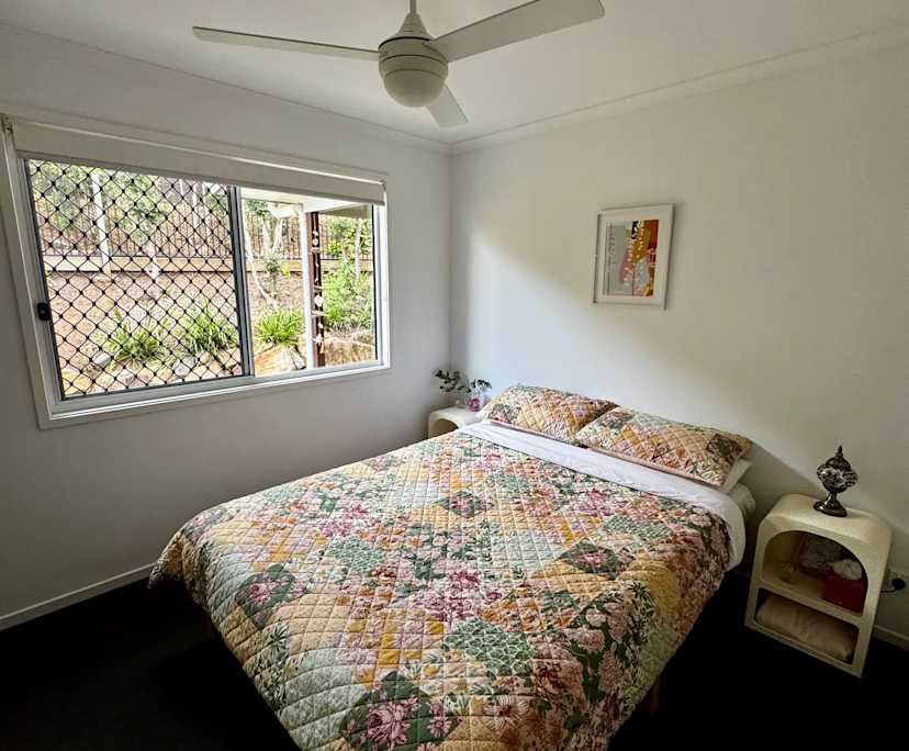 $350, Share-house, 2 bathrooms, Woombye QLD 4559