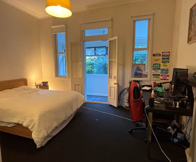 Unfurnished room in a share house