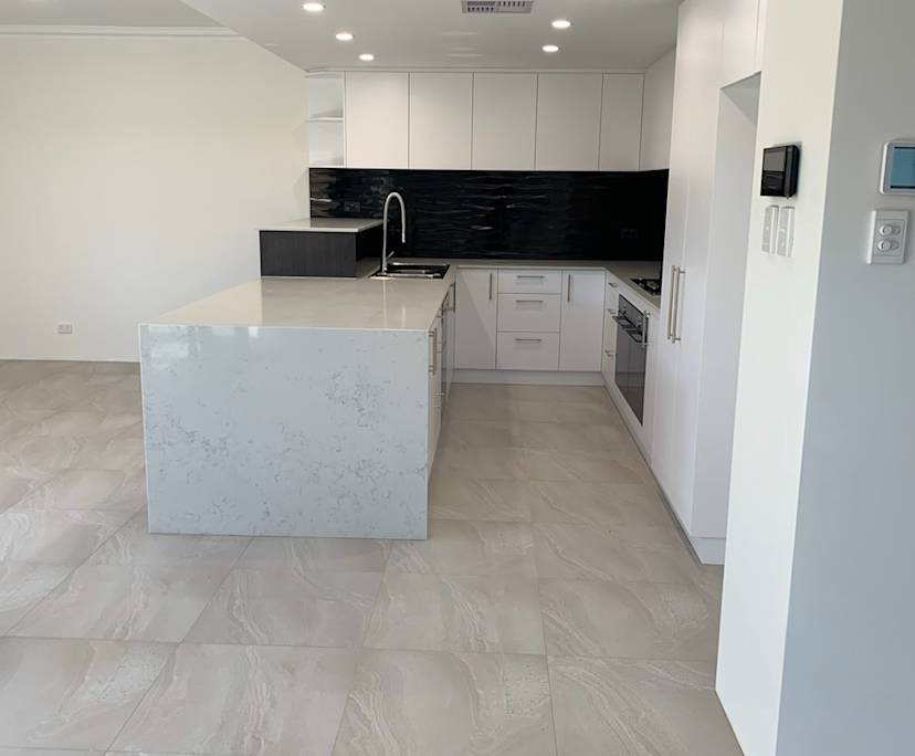 Unfurnished room in a share house