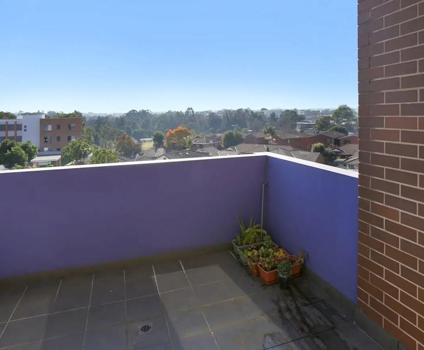 $325, Flatshare, 2 bathrooms, Westmead NSW 2145