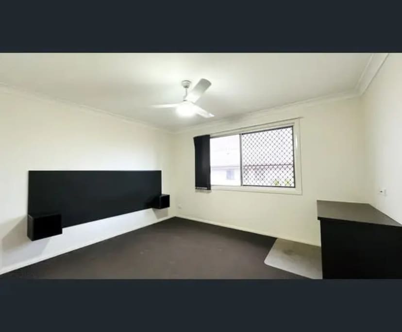 $290, Share-house, 2 bathrooms, Kearneys Spring QLD 4350