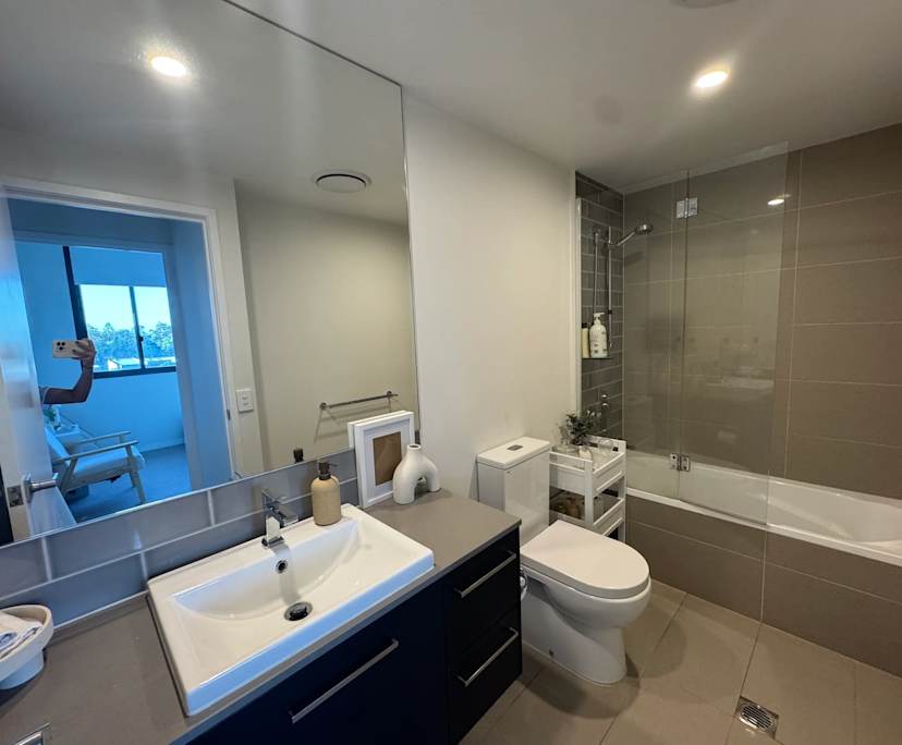 $475, Flatshare, 2 bathrooms, Robina QLD 4226