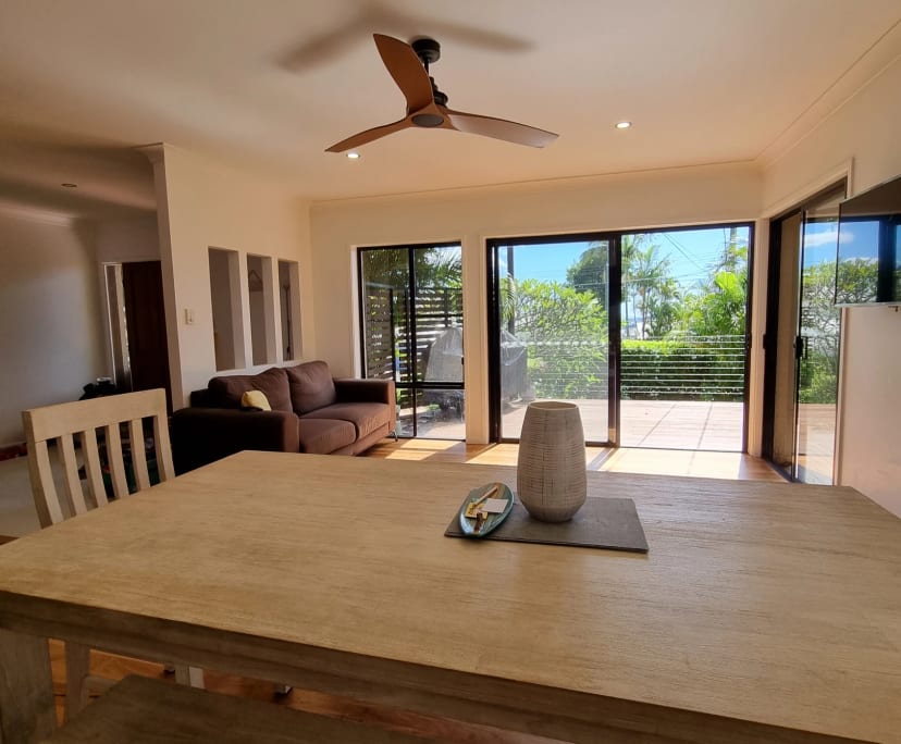 Room in a share house