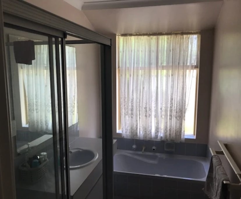 $200, Share-house, 4 bathrooms, Coodanup WA 6210