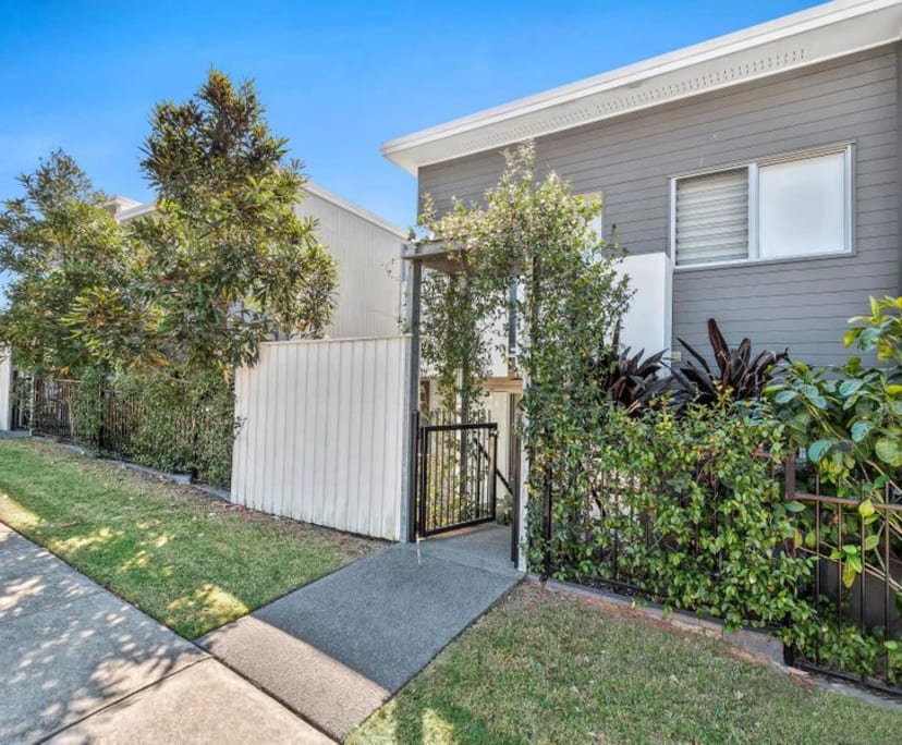 Room for Rent in Oxley, Brisbane 250, Unfurnished...