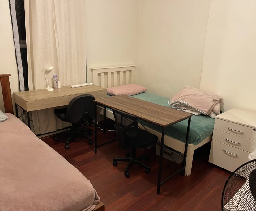 Furnished room in a share house