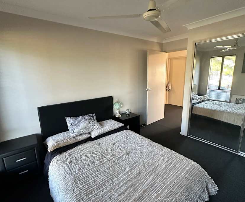 Room in a share house