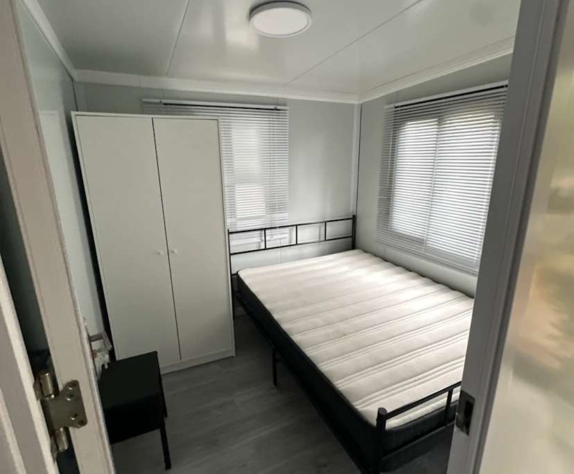 $550, Granny-flat, 2 bathrooms, Seven Hills NSW 2147