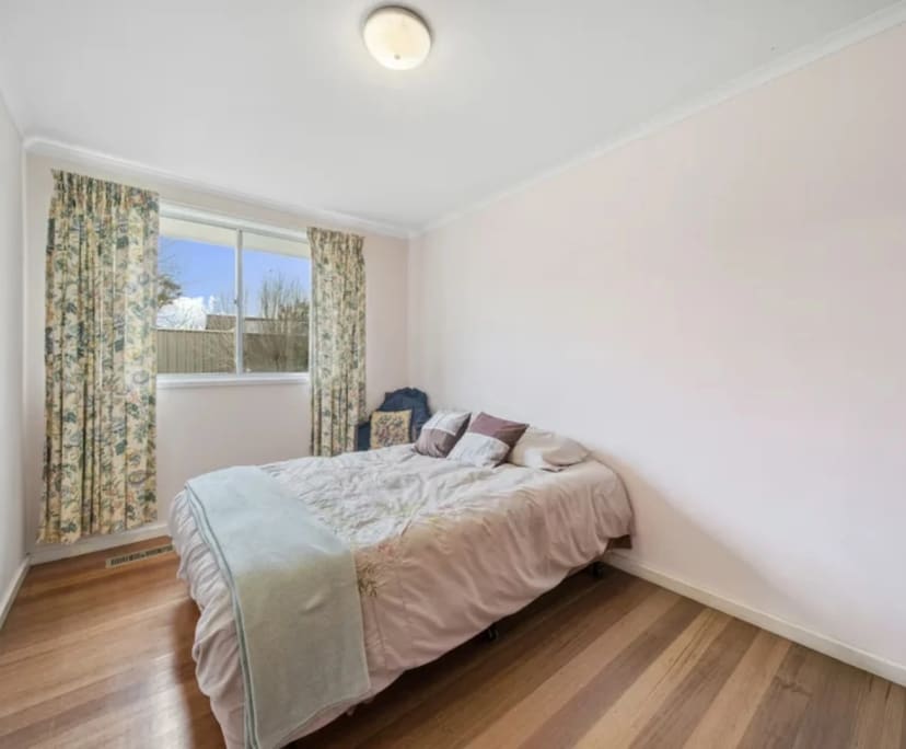 2 Rooms for Rent in Holt, Canberra 325, Flexible