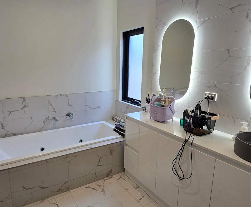 $295, Share-house, 4 bathrooms, Thomastown VIC 3074