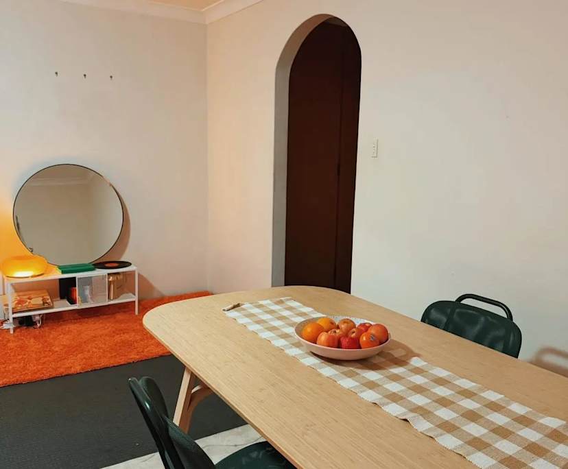 Whole property with 2 rooms for rent