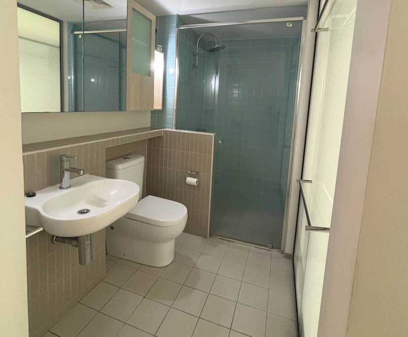 $450, Flatshare, 2 bathrooms, Kelvin Grove QLD 4059